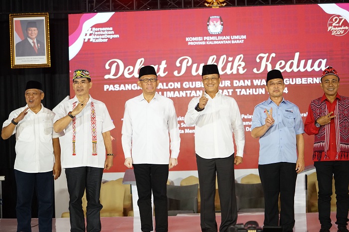 DEBAT: Debat publik kedua Pilgub Kalbar di Hotel Swiss Belinn Singkawang, Selasa (5/11) malam.