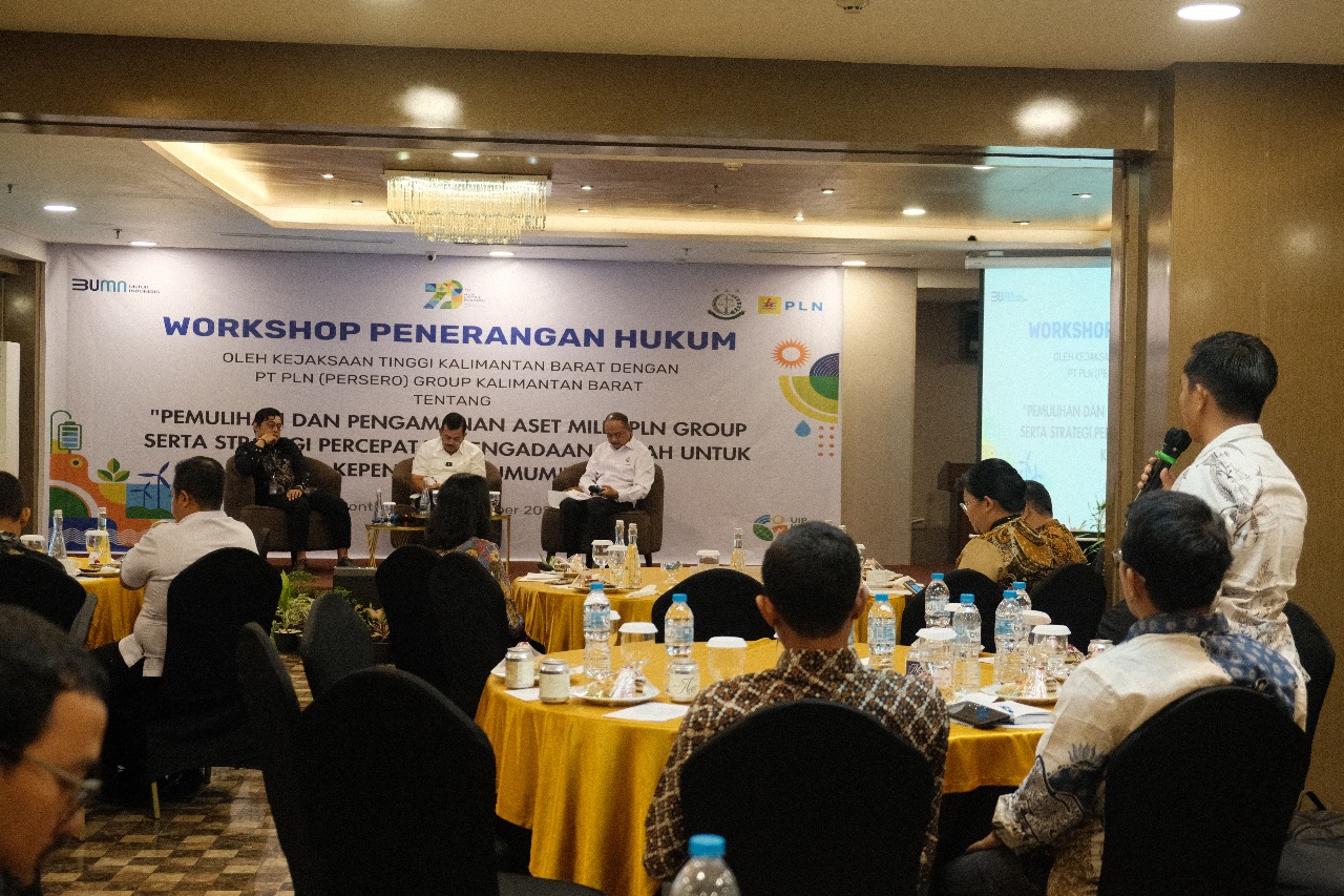 WORKSHOP: PT PLN bersama Kejaksaan Tinggi Kalbar menggelar workshop penerangan hukum yang diselenggarakan di Pontianak pada Rabu (06/11).&nbsp;
