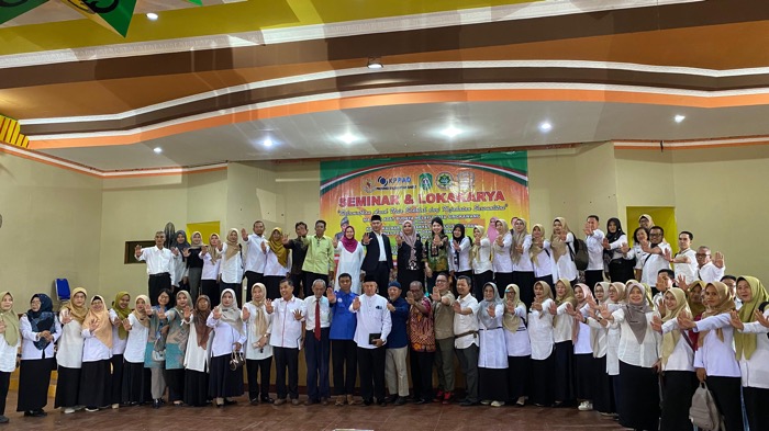 LOKAKARYA: Dinas Dikbud bekerja sama dengan DPD MABM Singkawang, KPPAD Provinsi Kalbar, dan LBH Rakyat Khatulistiwa menggelar seminar dan lokakarya untuk menyelamatkan anak usia sekolah dari kejahatan