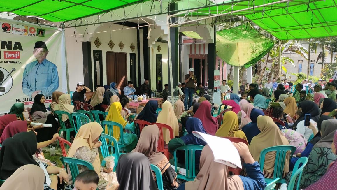 KAMPANYE: Ketua IKBM Usman Alatas saat menjadi Jurkam Paslon TERUJI.