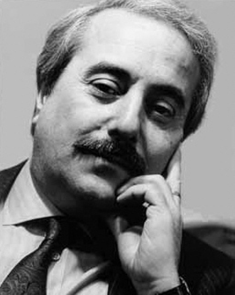 Giovanni Falcone.