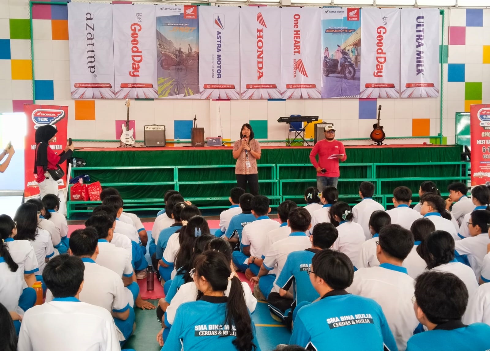 ROADSHOW: Roadshow Honda DBL With Kopi Good Day West Kalimantan Series di SMA Bina Mulia, Rabu (20/11).
