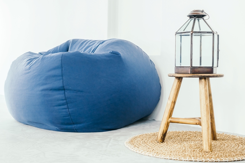 Ilustrasi sofa bean bag.
