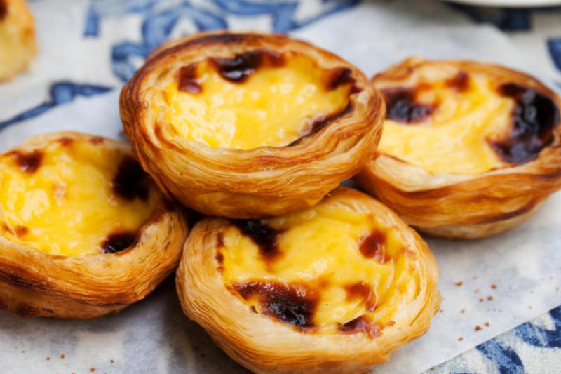 Pastel de Bel&eacute;m, dinobatkan sebagai salah satu dessert terenak di dunia.
