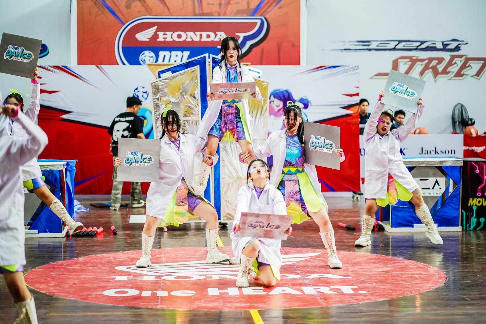 Tim Dance SMA Immanuel.