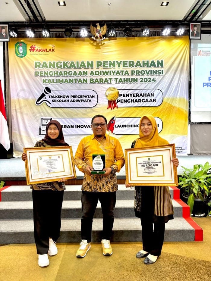 PENGHARGAAN: SD Negeri 94 Singkawang meraih penghargaan Sekolah Adiwiyata Tingkat Provinsi Kalimantan Barat Tahun 2024.