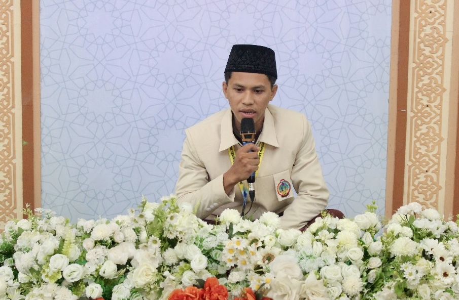 UNJUK KEBOLEHAN: Para Peserta cabang lomba Hifzil Quran 1 dan 5 Juz Ma&rsquo;attilawah unjuk kebolehan dalam babak final MTQ ke-32 tingkat Provinsi Kalimantan Barat di Kabupaten Landak.