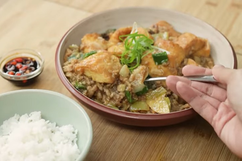 Kreasi Masakan Sapo Tahu Ayam Cincang ala Chef Devina Hermawan.
