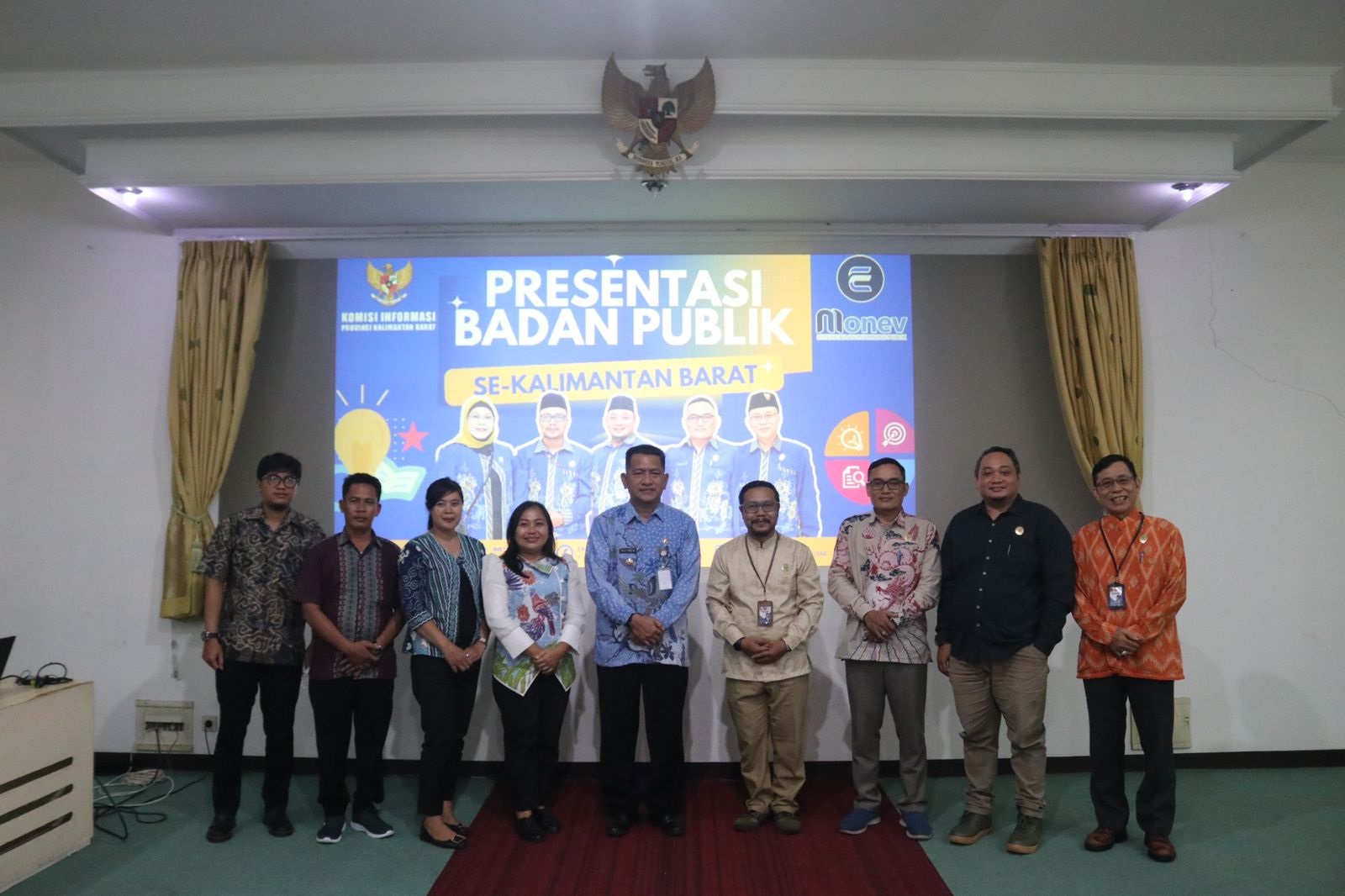 HADIR: Pj Bupati Landak turut hadiri Monev Keterbukaan Informasi Publik yang digelar Komisi Informasi Kalbar.