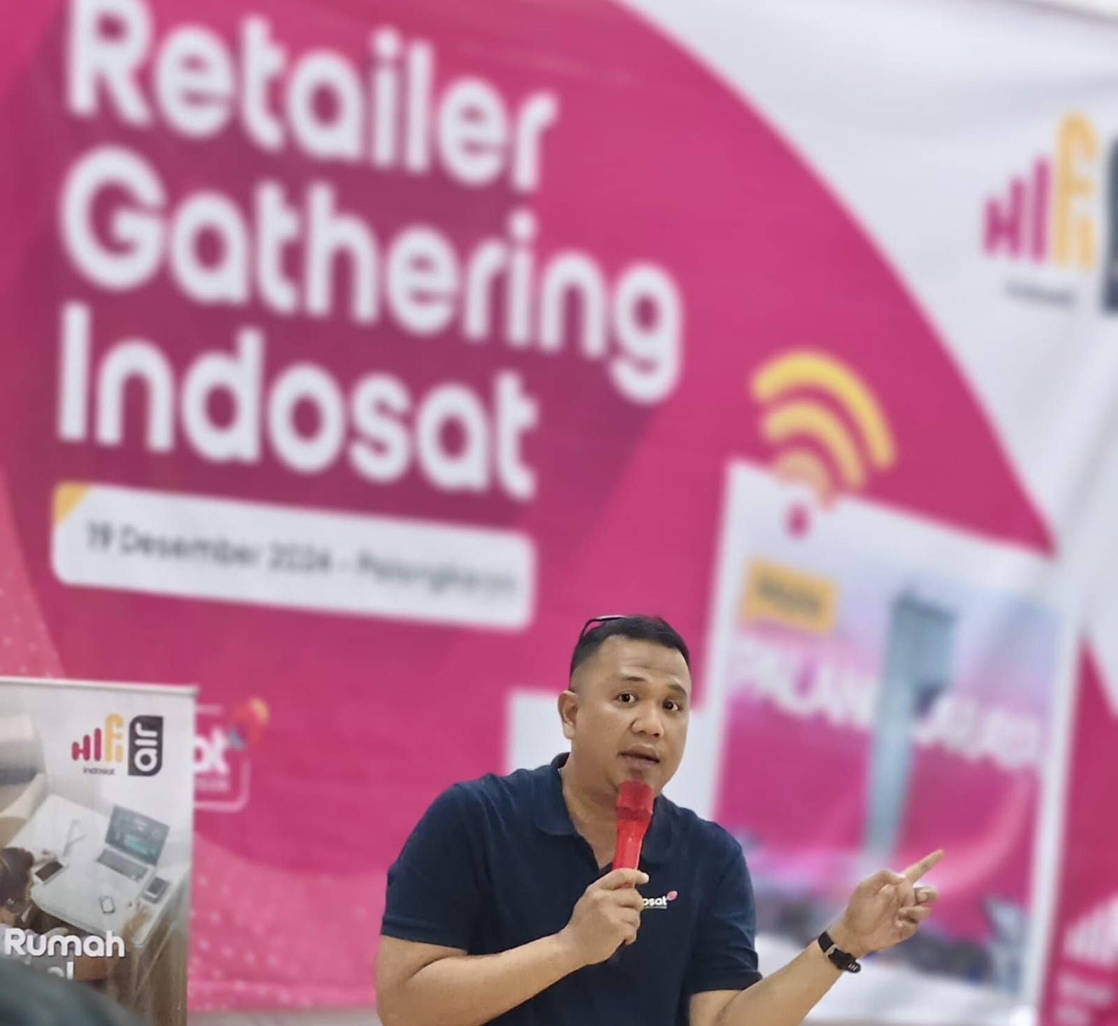 Indosat Ooredoo Hutchison saat meluncurkan HiFi Air.