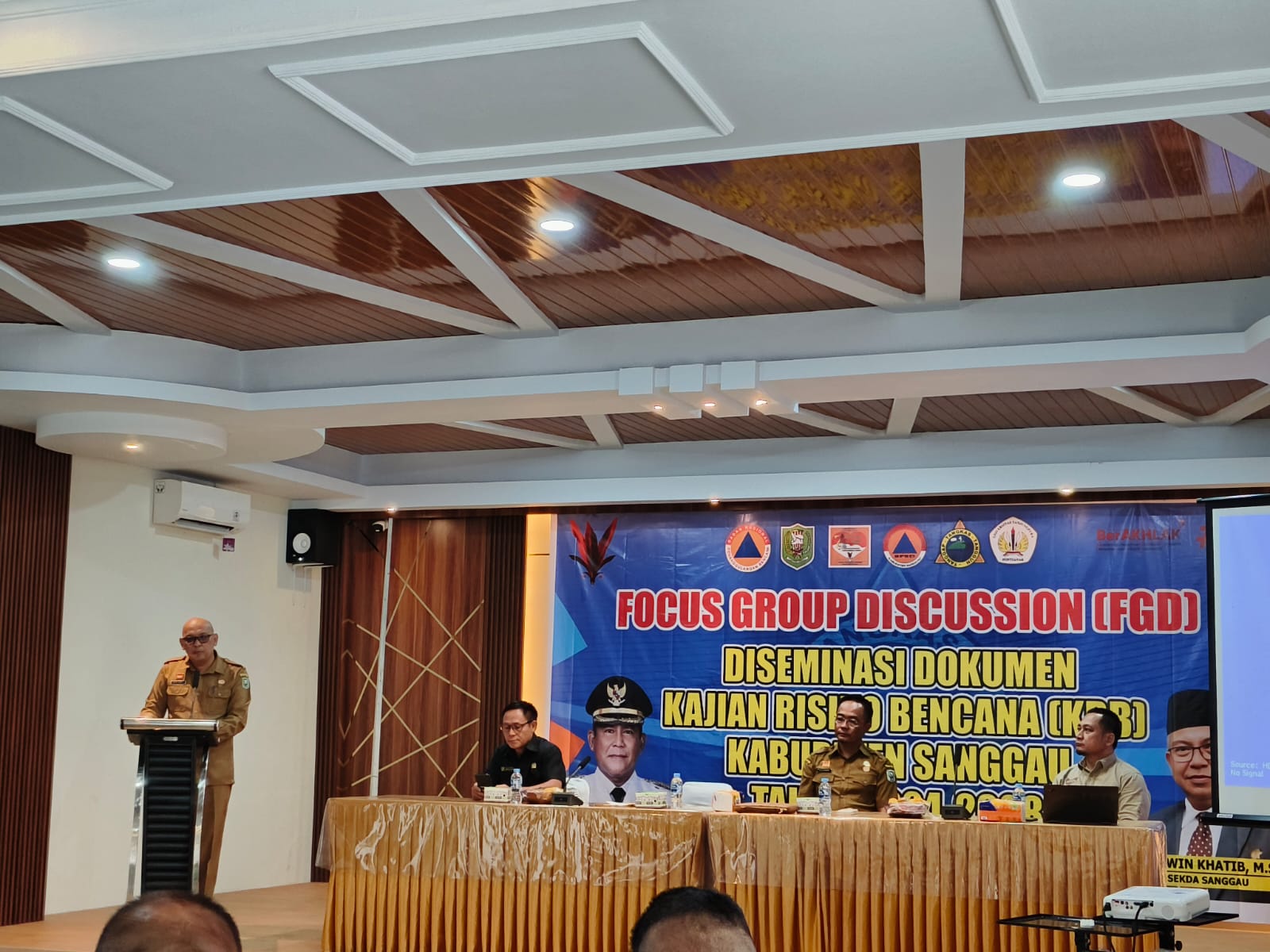Focus Group Discussion (FGD) Diseminasi Dokumen Kajian Resiko Bencana (KRB) Kabupaten Sanggau Tahun 2024&ndash;2028 digelar Senin (23/12).