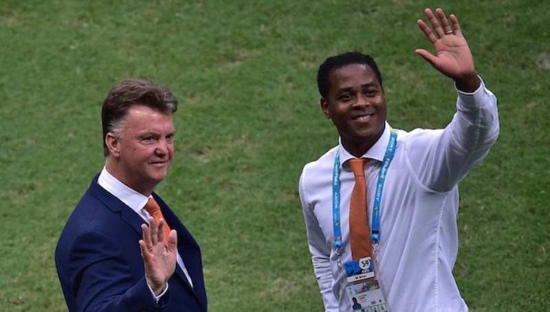 Patrick Kluivert (kanan) disebut sebagai pelatih Timnas Indonesia selanjutnya.