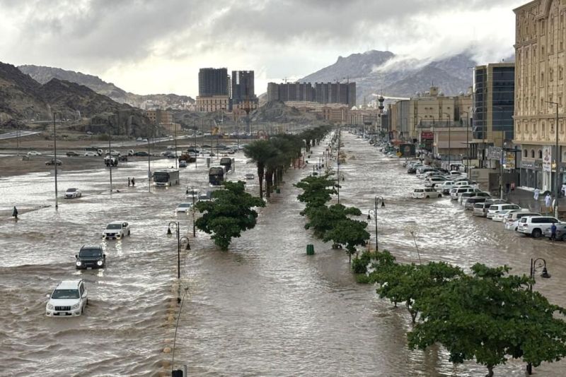 Penampakan wilayah di Arab Saudi yang tergenang banjir.