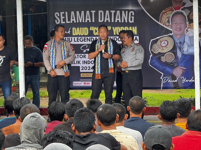 KUNJUNGAN: Daud Yordan saat mengunjungi Lapas Kelas II B Ketapang.