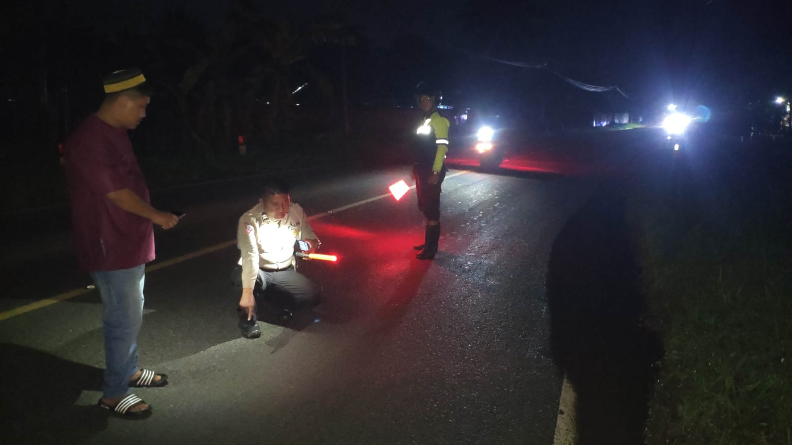LAKA : Lokasi terjadinya Laka tewas di Purun Kecil Kecamatan Sungai Pinyuh.
