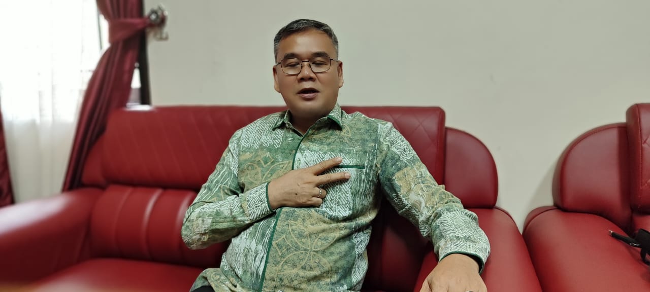 Ketua Fraksi PDI Perjuangan Kalbar, Agus Sudarmansyah.