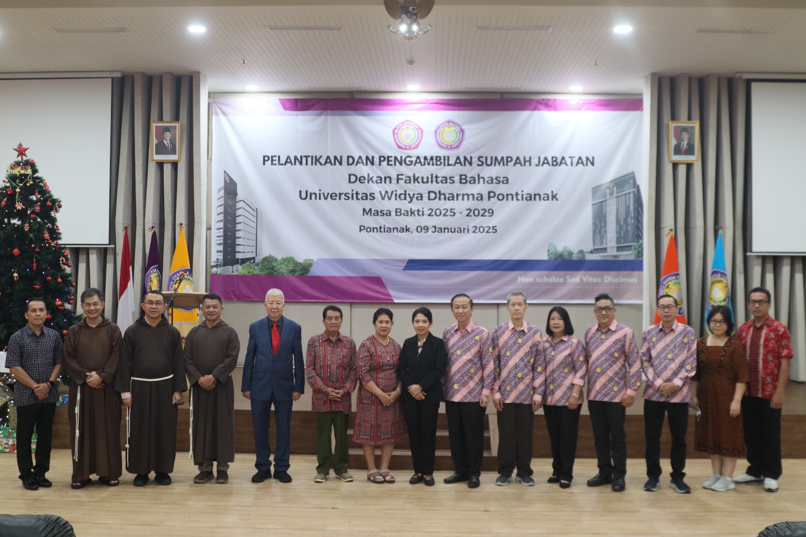 Universitas Widya Dharma.