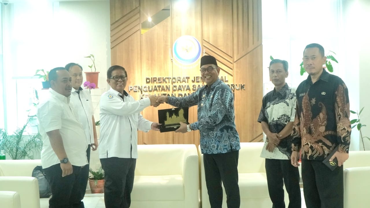 AUDIENSI : Pemkab Kayong Utara&nbsp; audiensi bersama Direktorat Jenderal Penguatan Daya Saing Produk Kelautan dan Perikanan Kementerian Kelautan dan Perikanan.