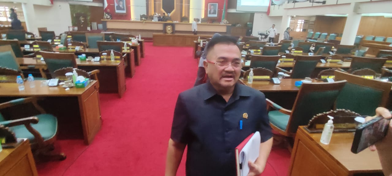 Ketua DPRD Kalbar,&nbsp;Aloysius.