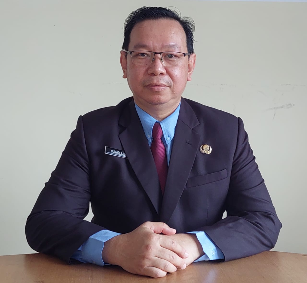 dr Gunadi Linoh.