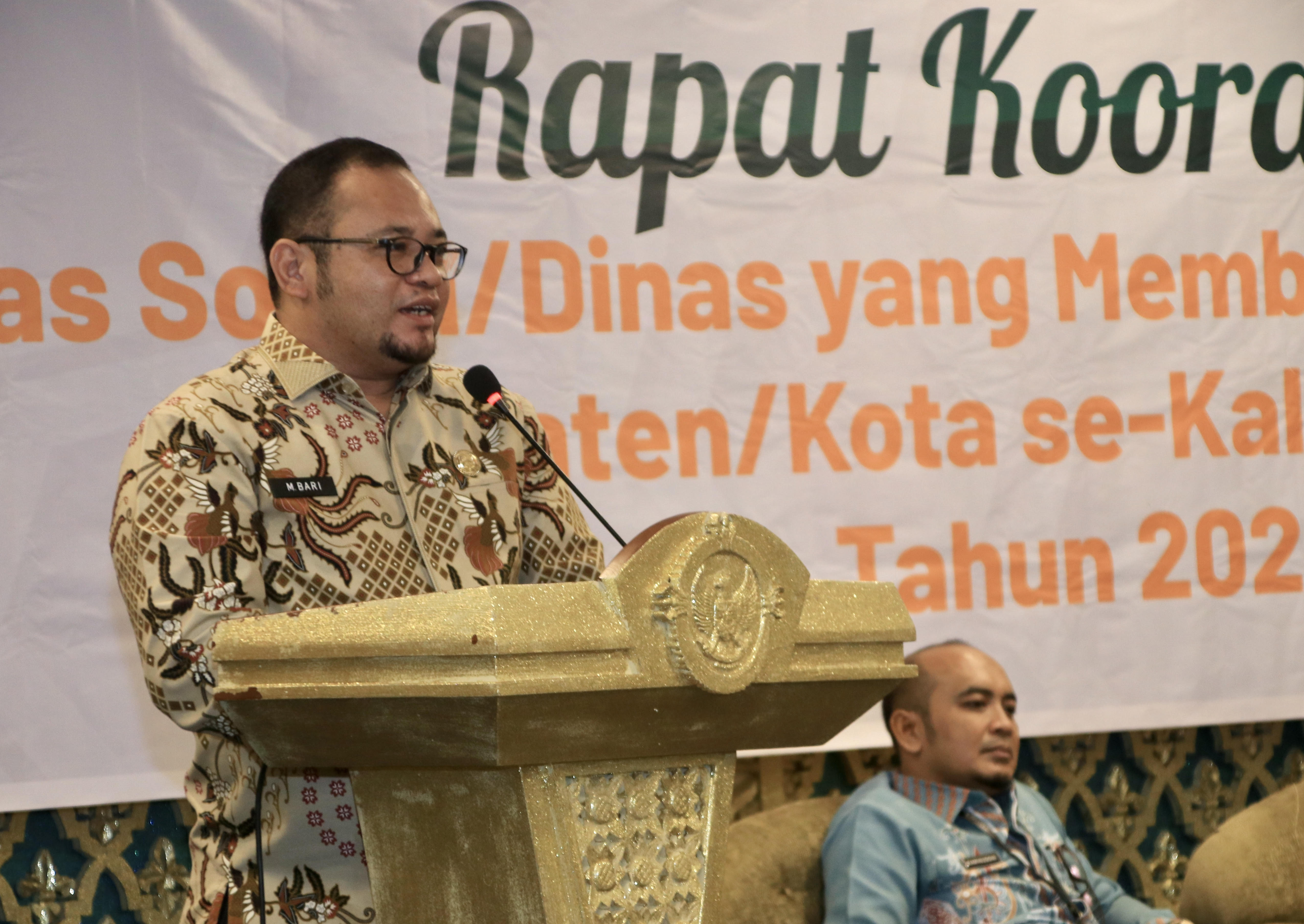 Pj Sekda Kalbar yang juga Kepala Bapenda Kalbar Mohammad Bari.