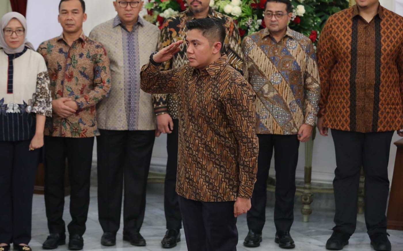 Mayor Teddy Indra Wijaya, Sekretaris Kabinet di Kementerian Sekretariat Negara.