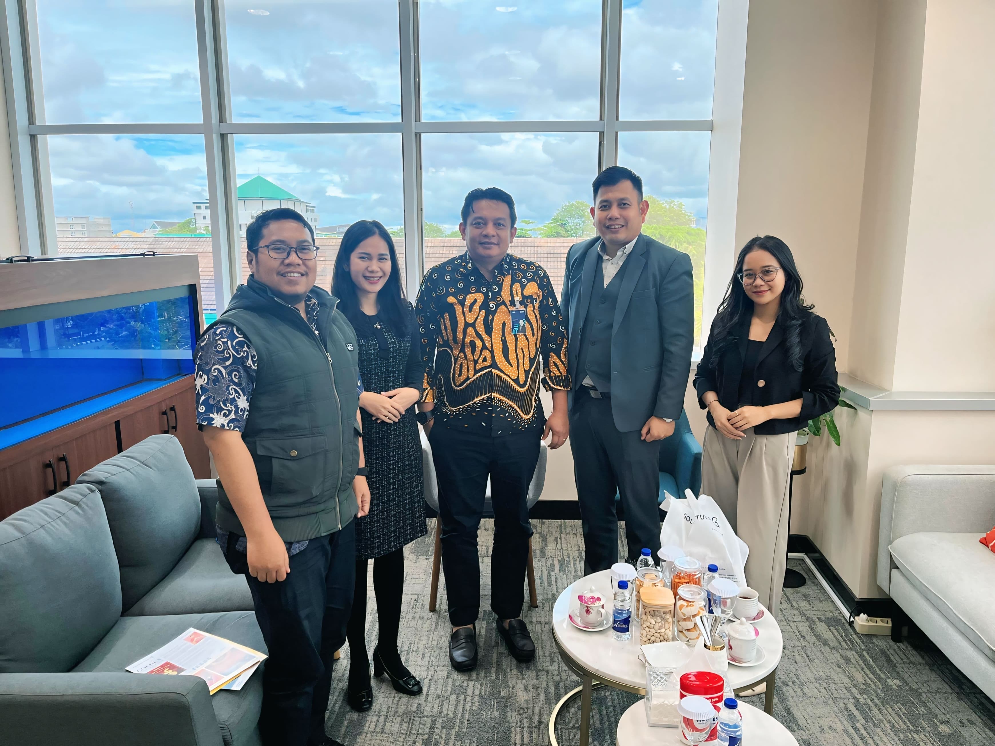 BRI Branch Office (BO) Pontianak menggelar meeting bersama dengan Hotel Golden Tulip Pontianak.
