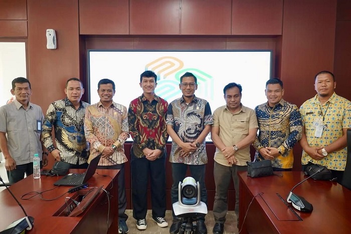 KONSULTASI: Ketua DPRD Ketapang, Achmad Sholeh melakukan konsultasi dengan Bappenas di Jakarta, Kamis (23/1).