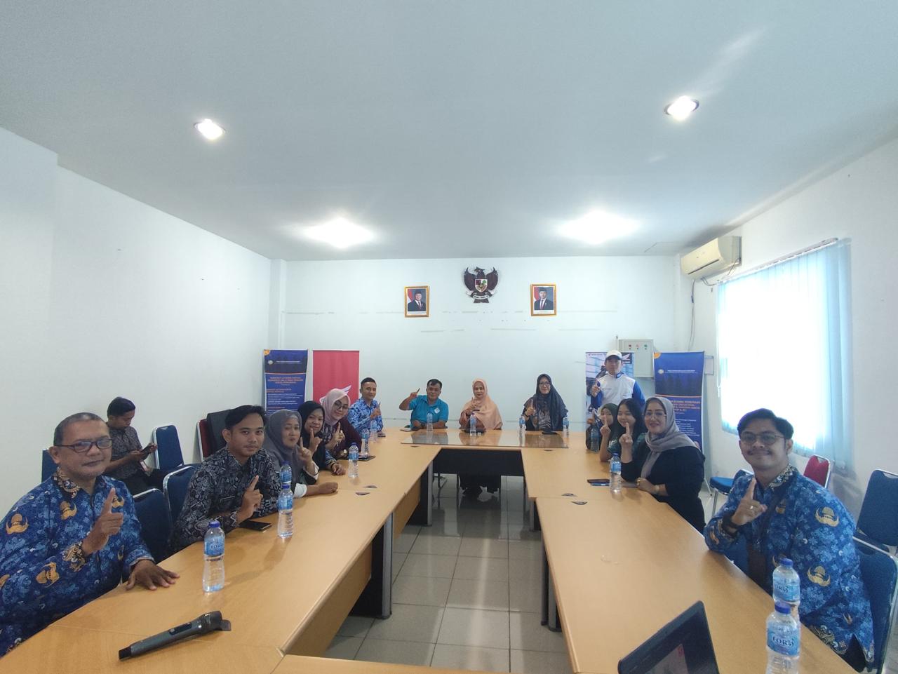 Astra Motor Kalimantan Barat dan Dealer Asmo Patimura Galakkan Edukasi Safety Riding bagi Pegawai Disnaker Pontianak.