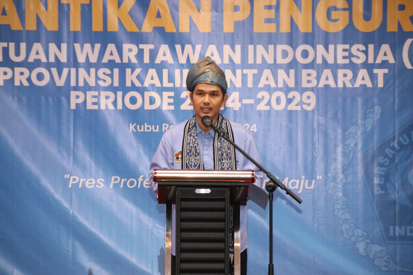 Ketua PWI Kalbar, Kundori