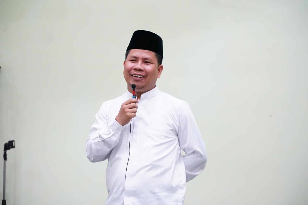 Bupati Sambas, Satono.