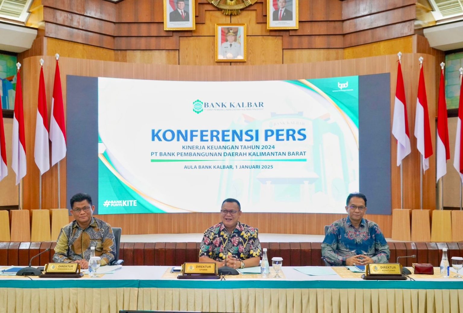 KONFERENSI PERS : Sebagai bentuk keterbukaan informasi kepada masyarakat, Bank Kalbar menggelar Konferensi Pers setiap awal tahun.