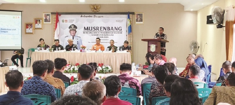 Penjabat (Pj) Bupati Sanggau, Suherman menghadiri acara Musrenbang RKPD 2026 Kecamatan Kapuas, Kamis (6/2).