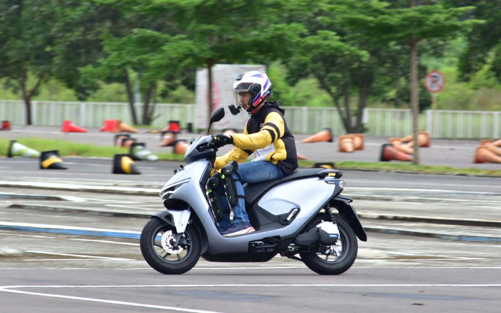 Honda CUV e: