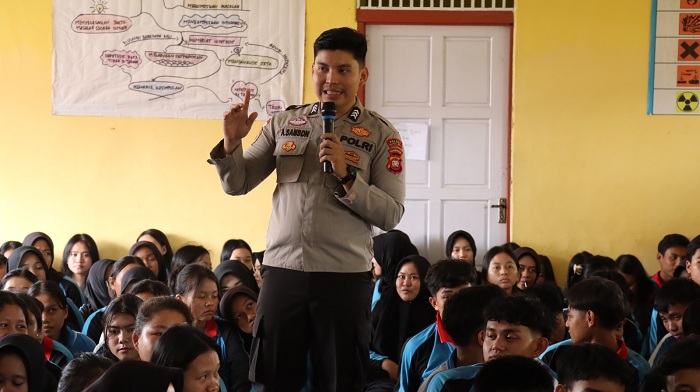SOSIALISASI: Sosialisasi penerimaan Polri yang dilakukan Polres Kapuas Hulu.
