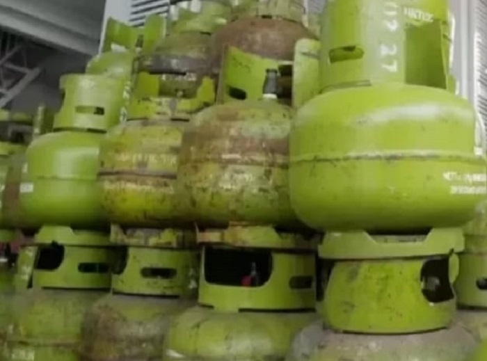 LPG : Sejumlah warga di Kabupaten Sambas mengakui mulai tak kesulitan mendapatkan LPG 3 Kilogram.