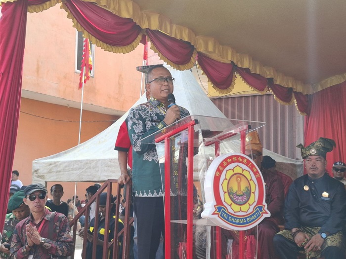 Kankan Kemenag Mempawah Ikhwan Pohan saat menyampaikan sambutannya.