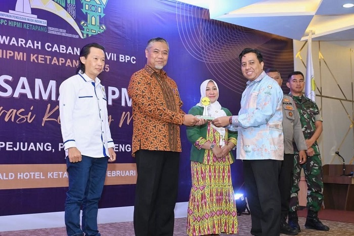CINDERAMATA: Staf Ahli Bupati, Maryadi Asmu