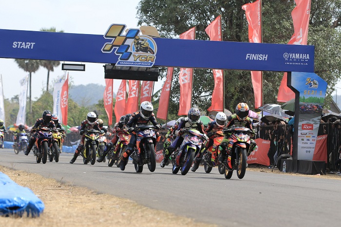 Yamaha Cup Race (YCR) 2024 di sirkuit Mijen Semarang, akhir pekan ini (14-15 Desember).