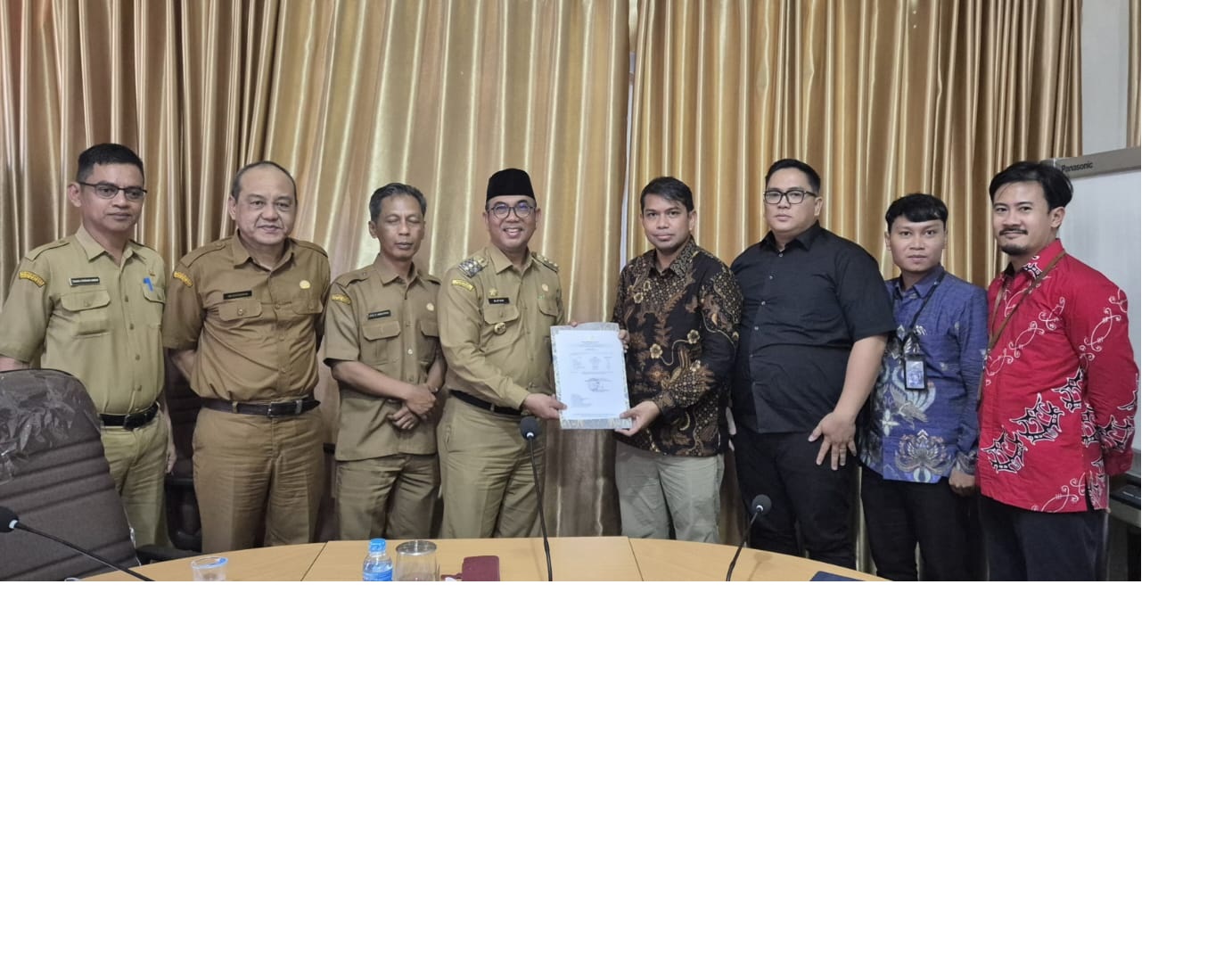 BPK: Penjabat (Pj.) Bupati Kayong Utara, Alfian menerima Tim Badan Pemeriksa Keuangan (BPK) Perwakilan Provinsi Kalimantan Barat.