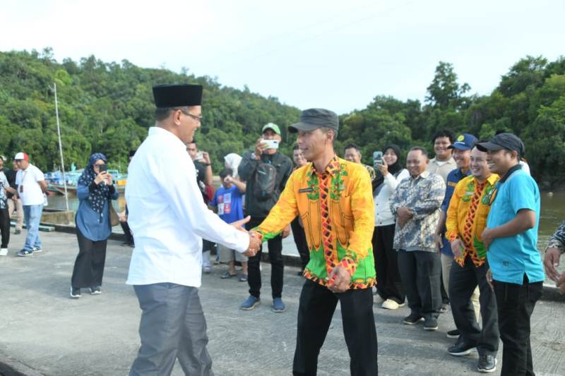 Kedatangan Wakil Bupati Kayong Utara Amru Chanwari di Kabupaten Kayong Utara.