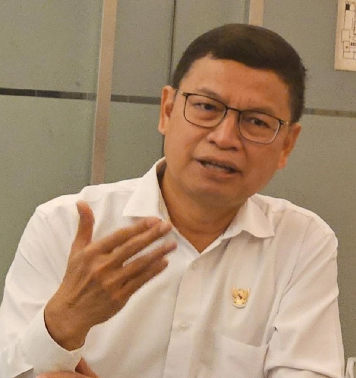 Taruna Ikrar.