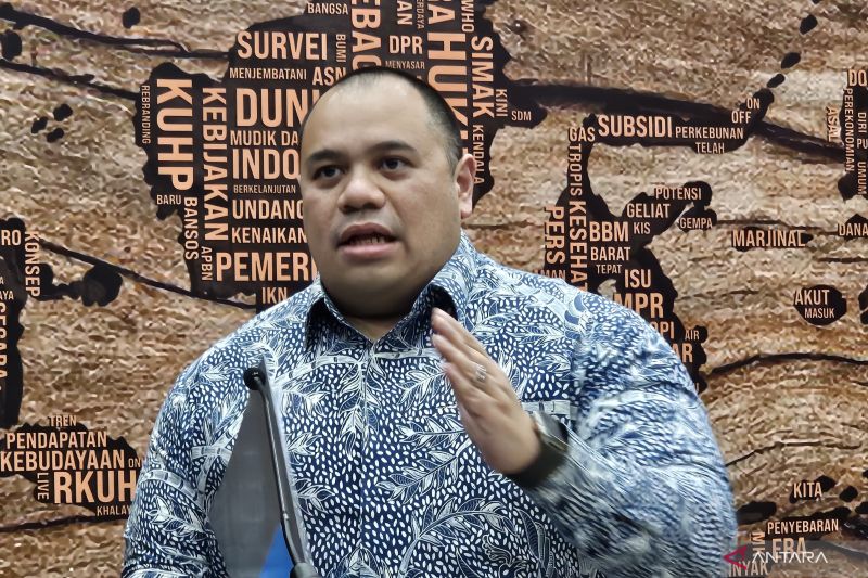 Pandu Sjahrir.