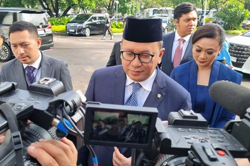 Rosan Perkasa Roeslani.