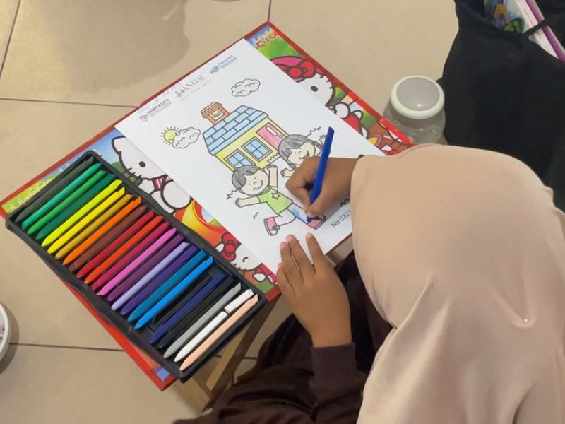 Lomba mewarnai dan senam sehat bertema &ldquo;Anak Indonesia Hebat&rdquo;.