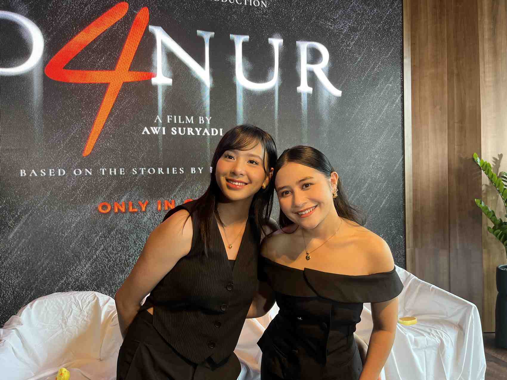HOROR: Zee JKT48 dan Prilly Latuconsina yang kini sibuk syuting film Danur 4 yang bergenre horor.