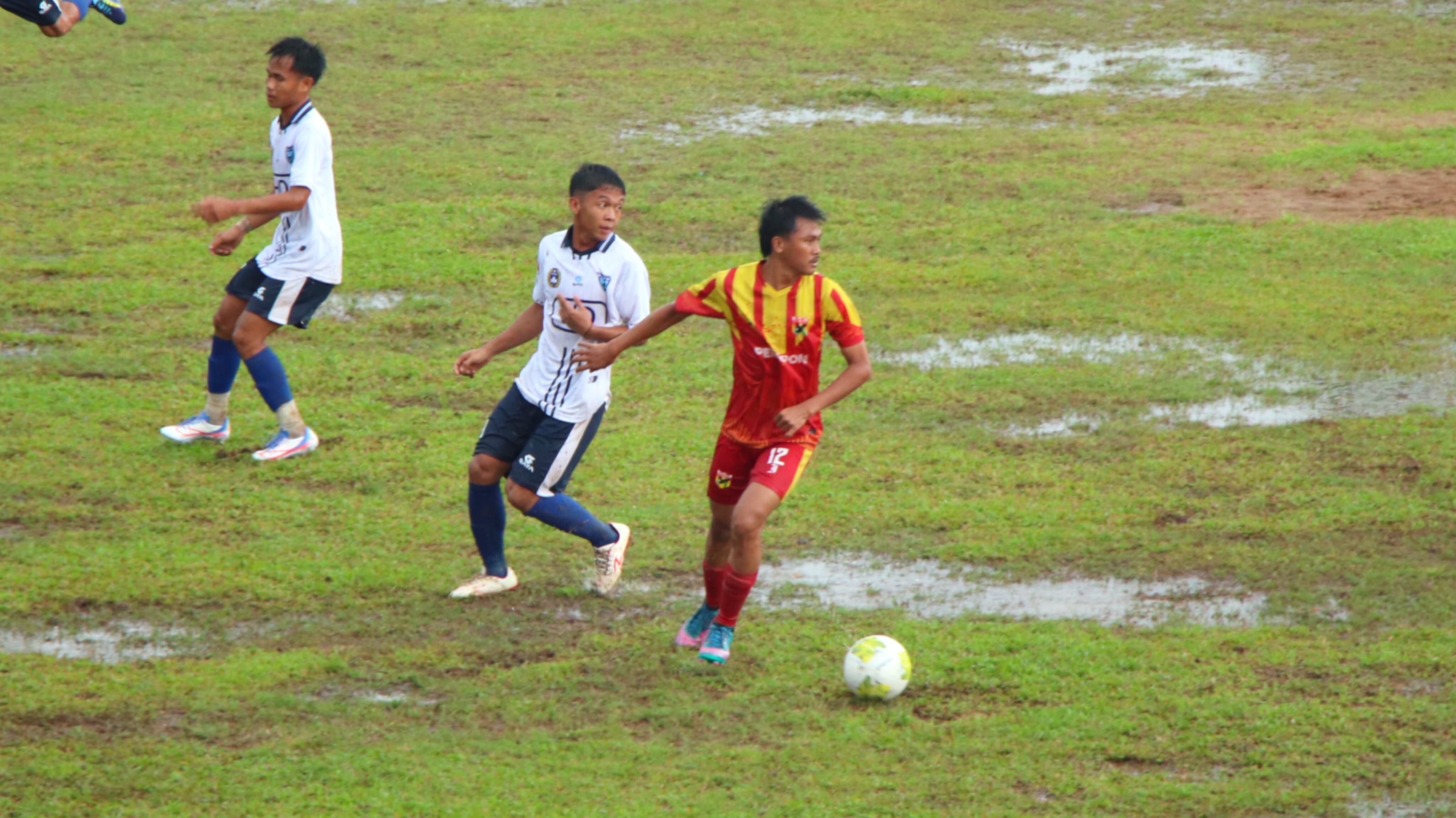 Tim Persipon saat menghadapu Persimel pada lanjutan babak semi final Liga 4 Zona Kalimantan Barat.