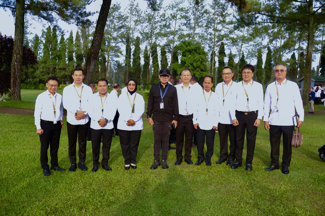 RETRET: Wali Kota Pontianak Edi Rusdi Kamtono saat mengikuti retreat di Akmil Magelang.