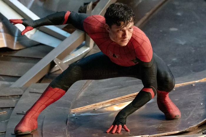 Tom Holland sebagai Spider-Man.