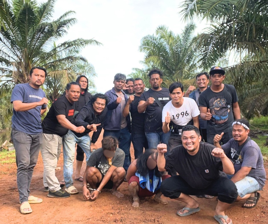 AMANKAN: Tim Gabungan Polres Kubu Raya mengamankan kedua pelaku pencurian mesin speed di Desa Pulau Limbung, Kecamatan Sungai Raya.